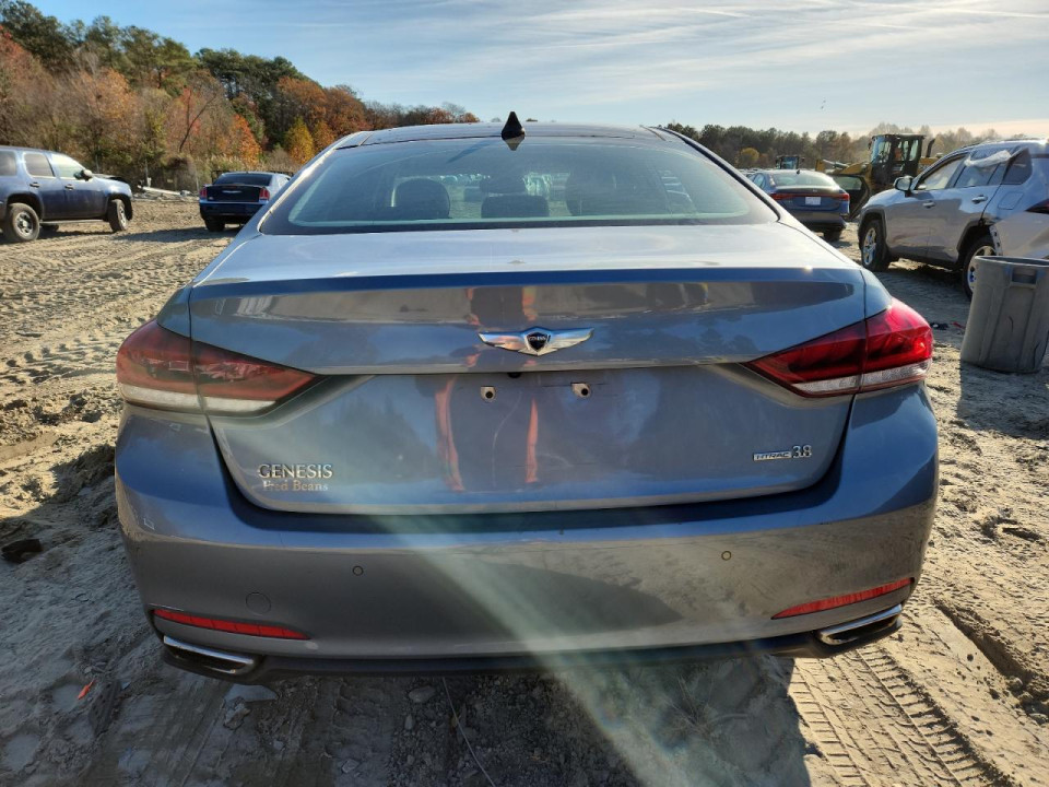 Hyundai GENESIS 2015 — Copart