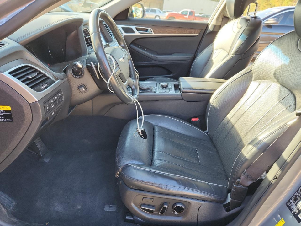 Hyundai GENESIS 2015 — Copart
