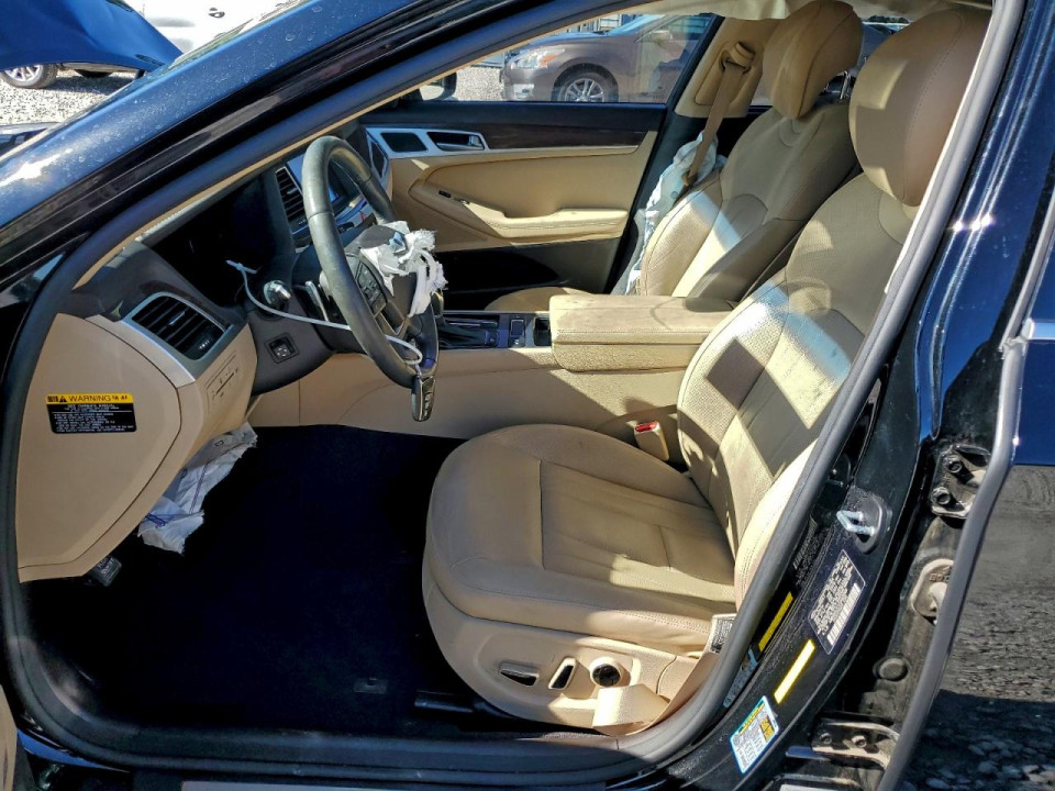Hyundai GENESIS 2015 — Copart