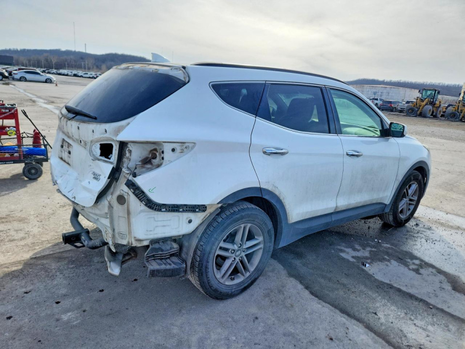 Hyundai SANTA FE 2017 — Copart