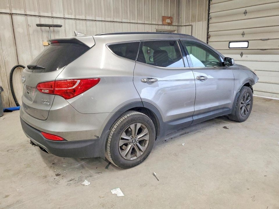 Hyundai SANTA FE 2016 — Copart