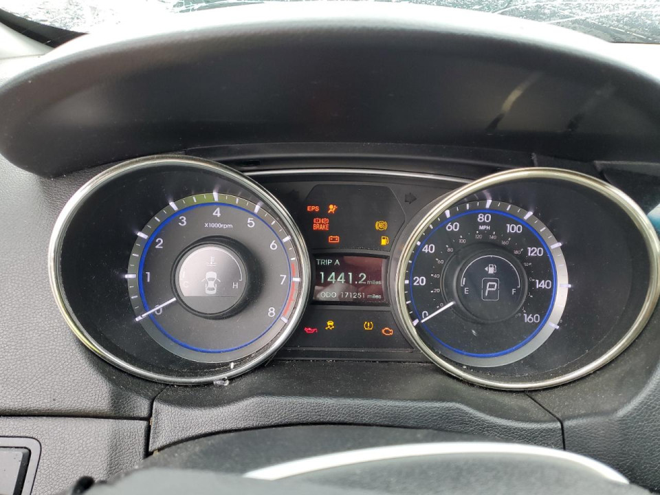 Hyundai SONATA 2011 — Copart