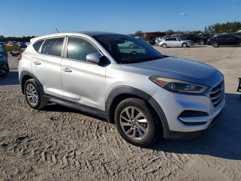 Hyundai TUCSON 2018 — Copart