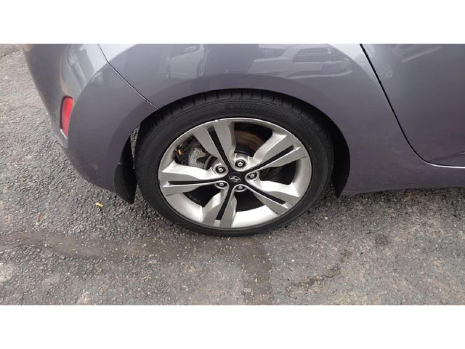 Hyundai VELOSTER 2016 — Copart