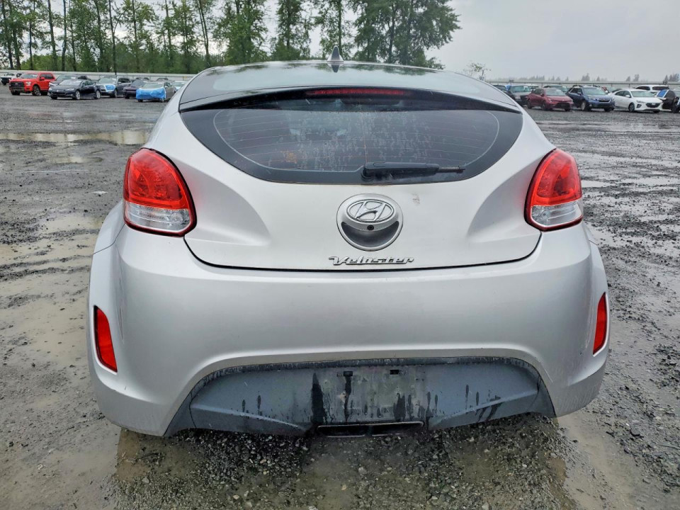 Hyundai VELOSTER 2016 — Copart