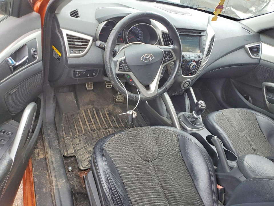 Hyundai VELOSTER 2012 — Copart