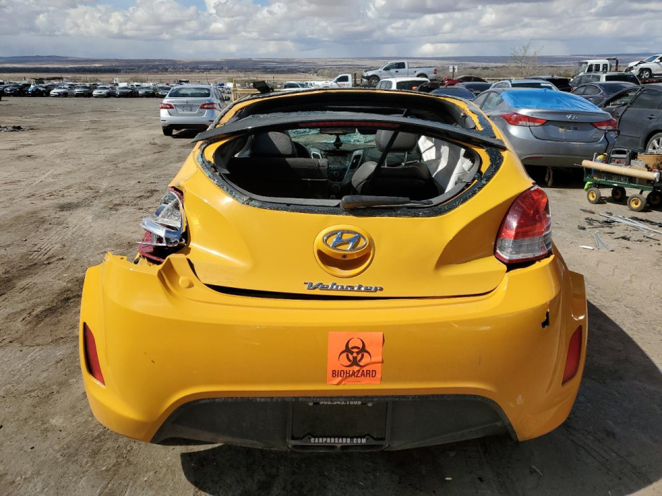 Hyundai VELOSTER 2016 — Copart