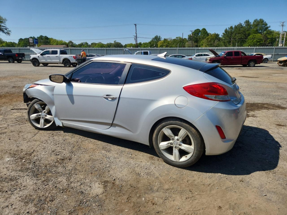 Hyundai VELOSTER 2015 — Copart