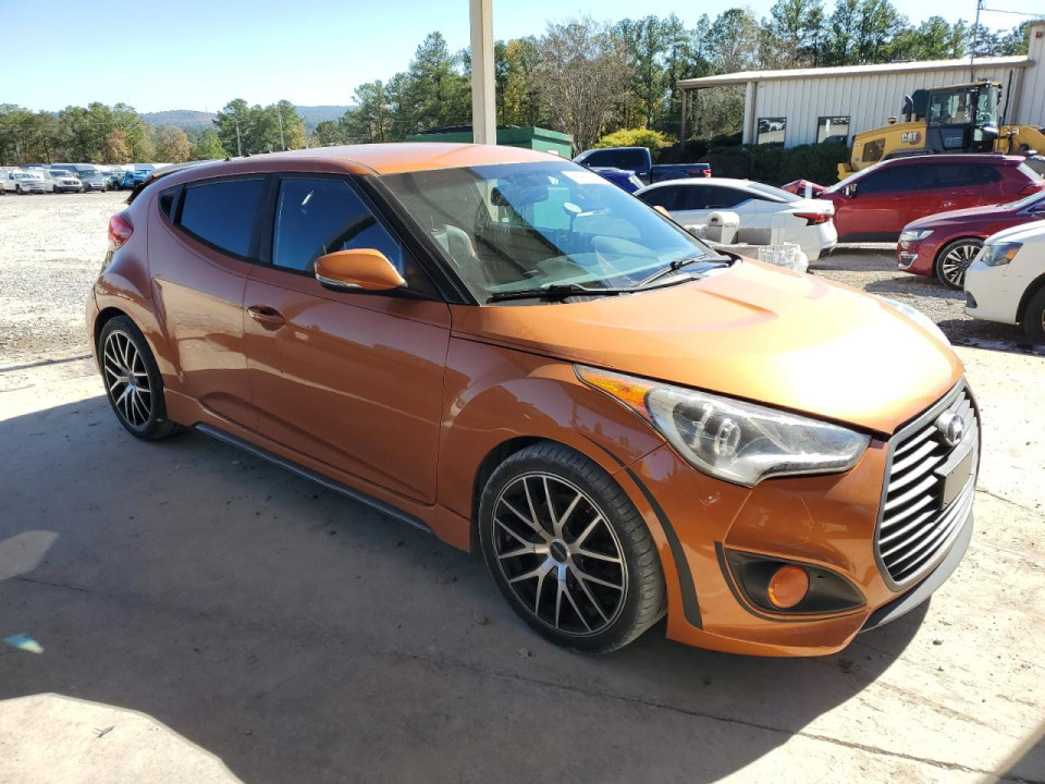 Hyundai VELOSTER 2016 — Copart