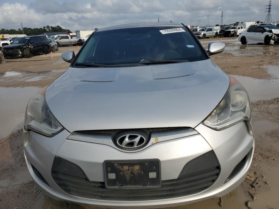 Hyundai VELOSTER 2013 — Copart