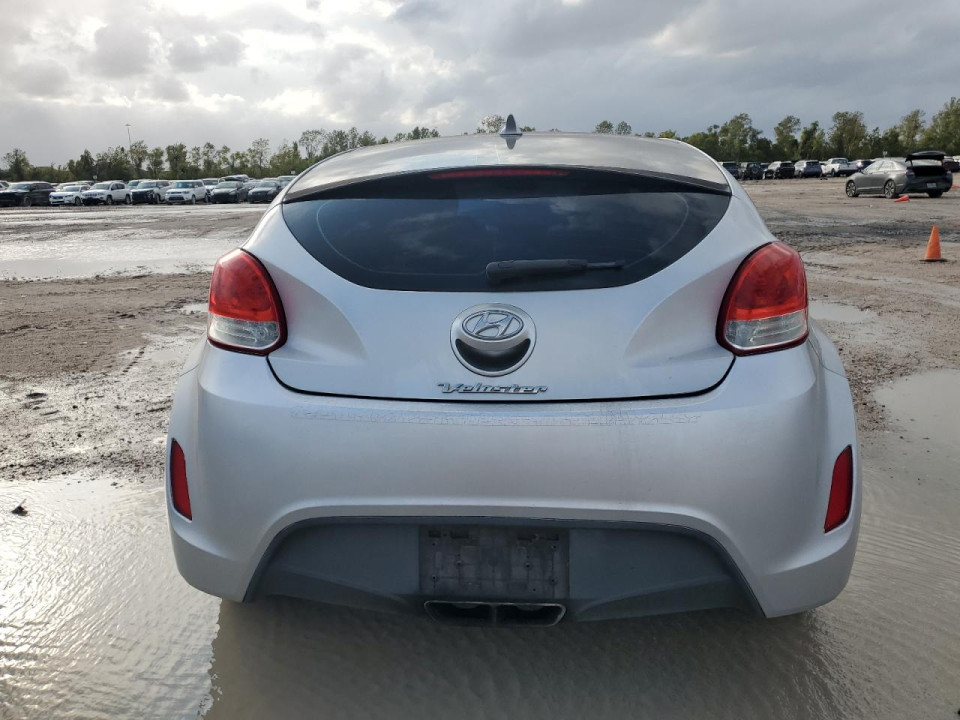 Hyundai VELOSTER 2013 — Copart