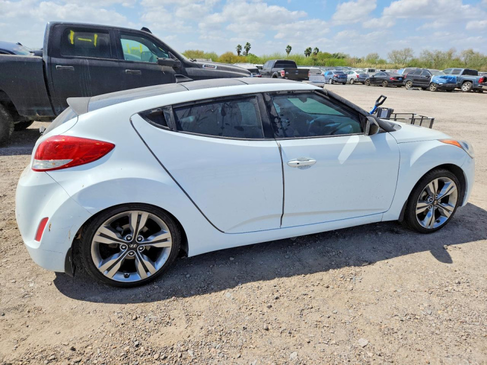 Hyundai VELOSTER 2012 — Copart