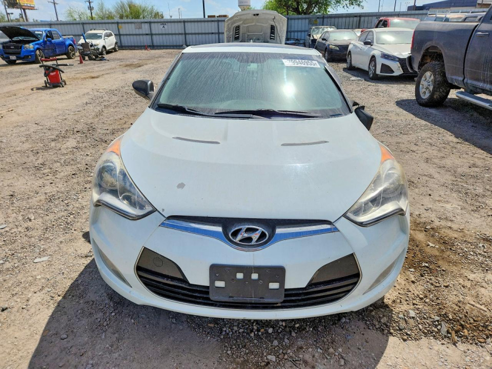 Hyundai VELOSTER 2012 — Copart