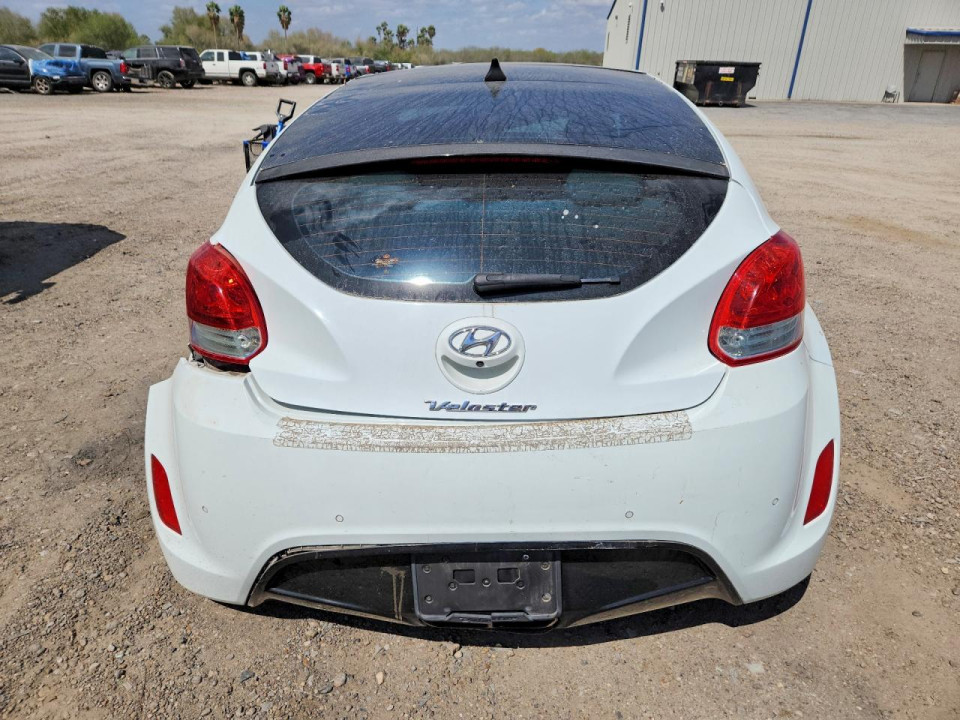 Hyundai VELOSTER 2012 — Copart