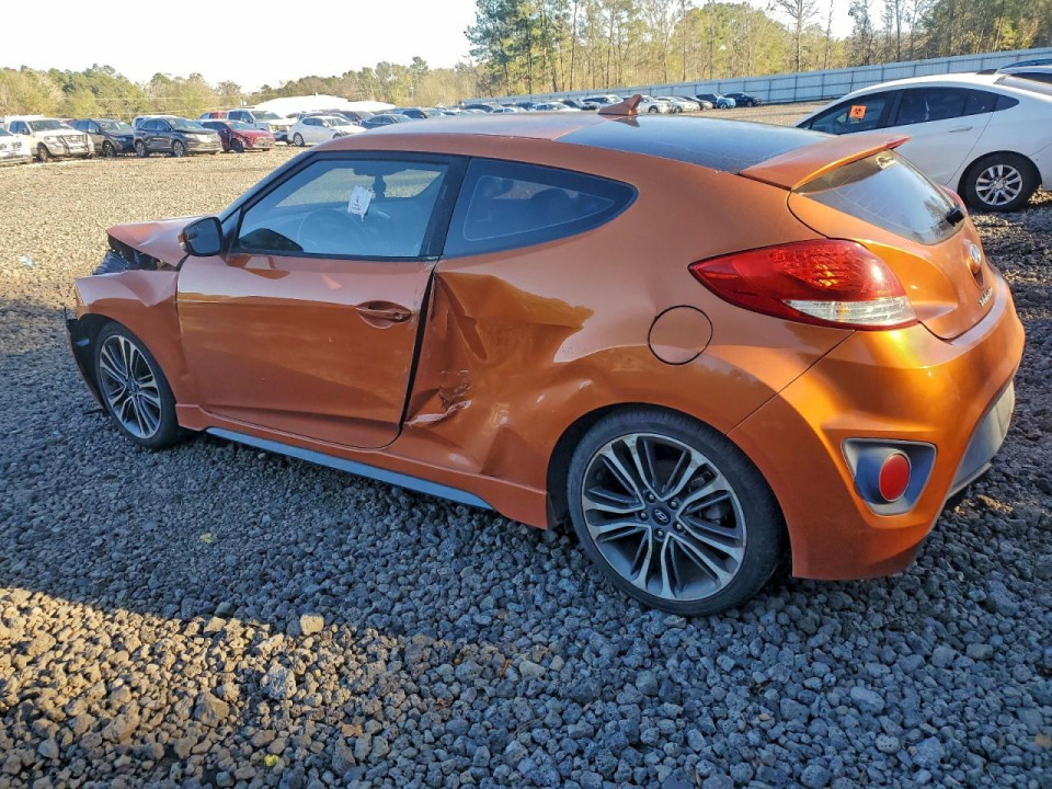 Hyundai VELOSTER 2016 — Copart