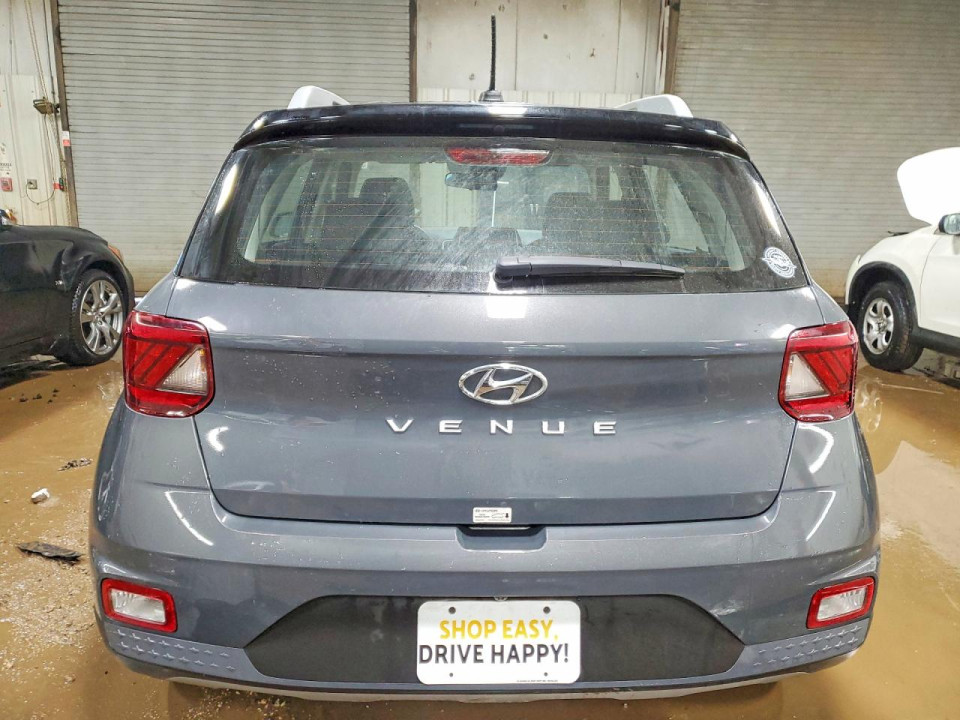 Hyundai VENUE 2025 — Copart