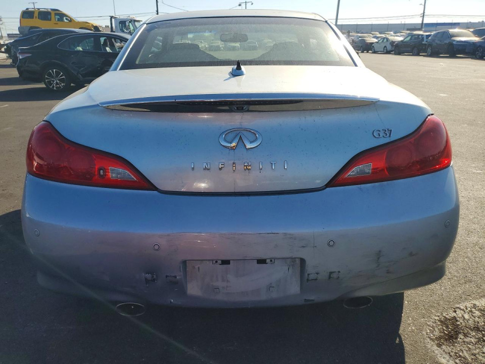 Infiniti G37 CONVERTIBLE BASE 2011 — Copart