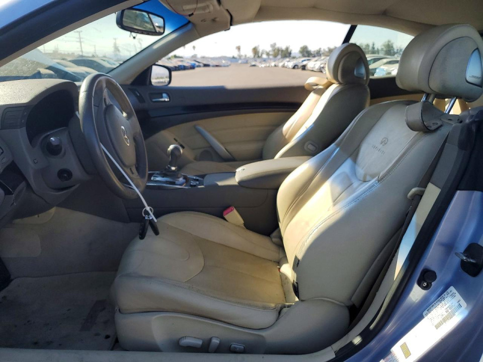 Infiniti G37 CONVERTIBLE BASE 2011 — Copart