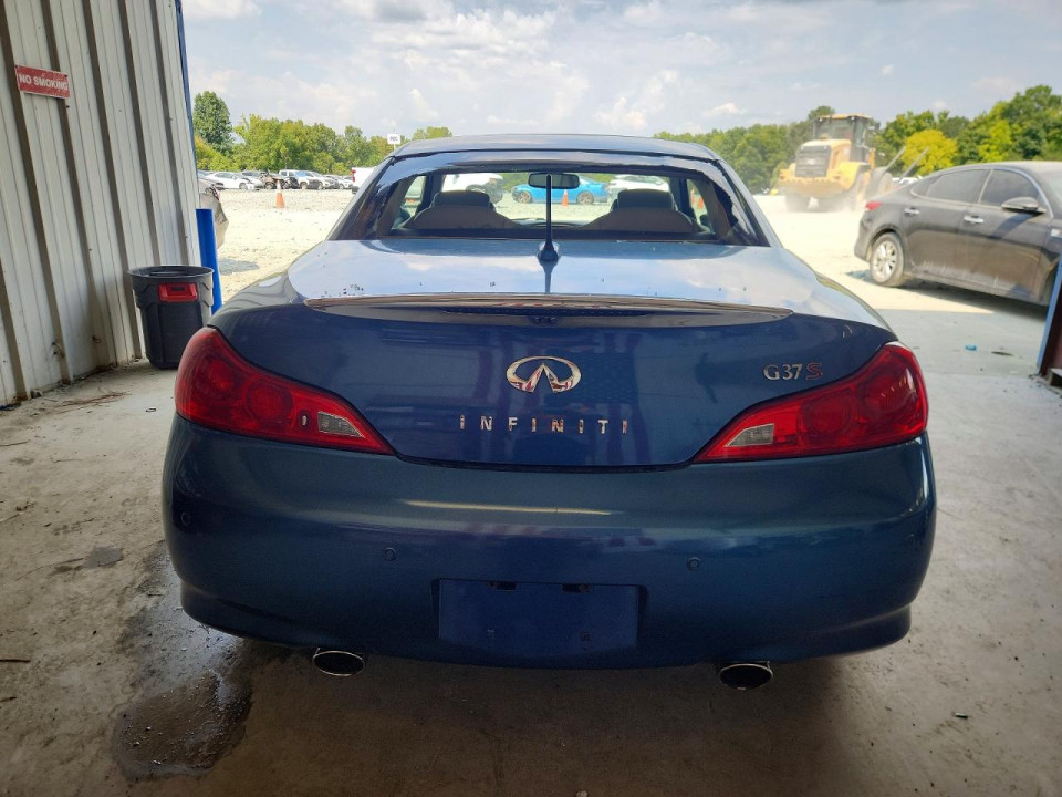 Infiniti G37 CONVERTIBLE BASE 2011 — Copart