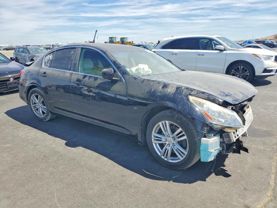 Infiniti Q40 BASE 2015 — Copart