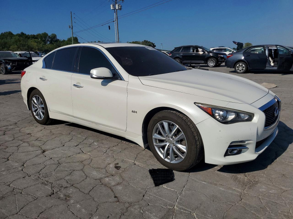 Infiniti Q50 2.0T PREMIUM 2016 — Copart