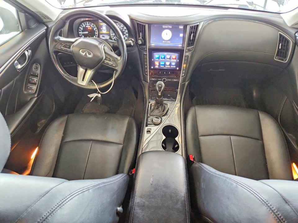 Infiniti Q50 2.0T PURE 2018 — Copart