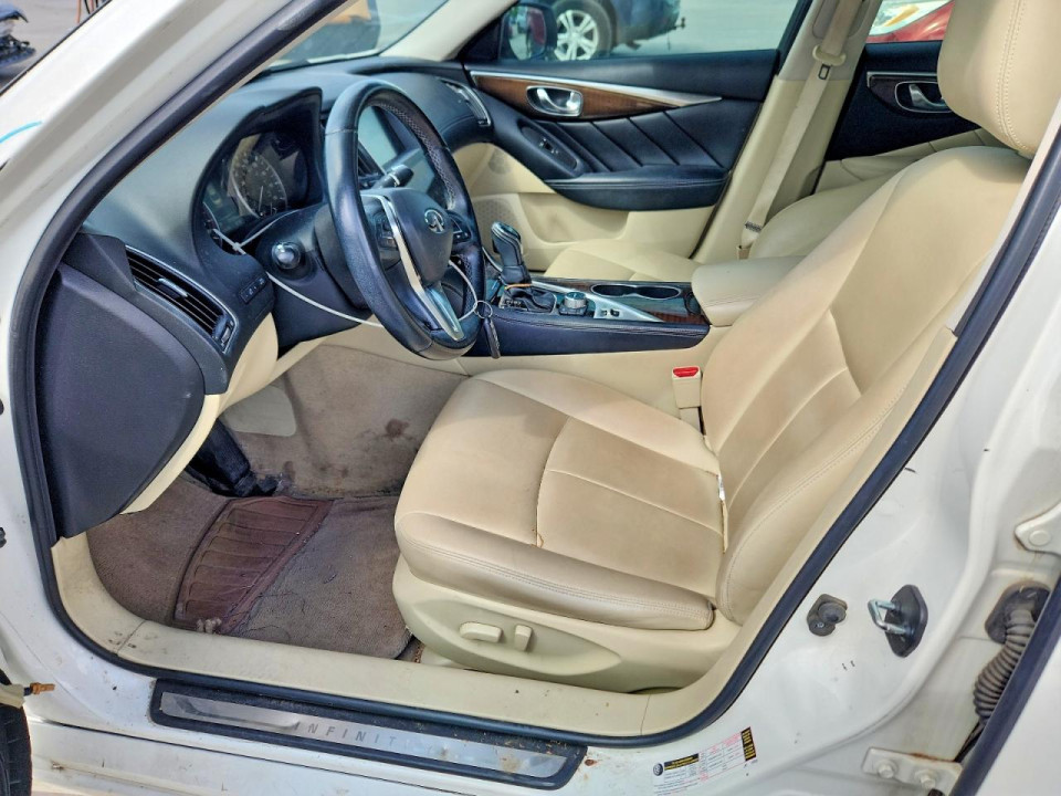 Infiniti Q50 3.0T LUXE 2018 — Copart
