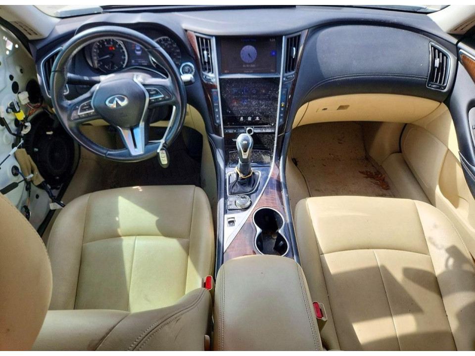 Infiniti Q50 3.0T LUXE 2018 — Copart