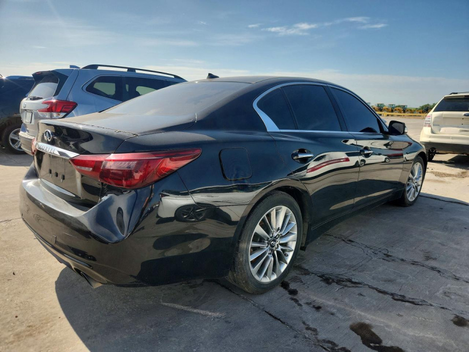 Infiniti Q50 3.0T LUXE 2019 — Copart