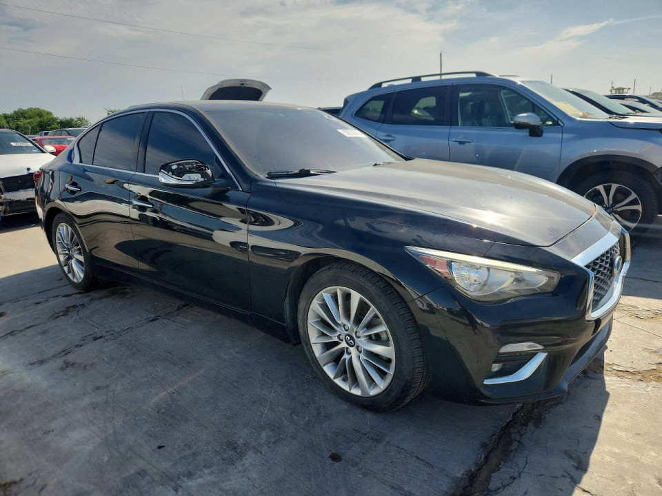 Infiniti Q50 3.0T LUXE 2019 — Copart