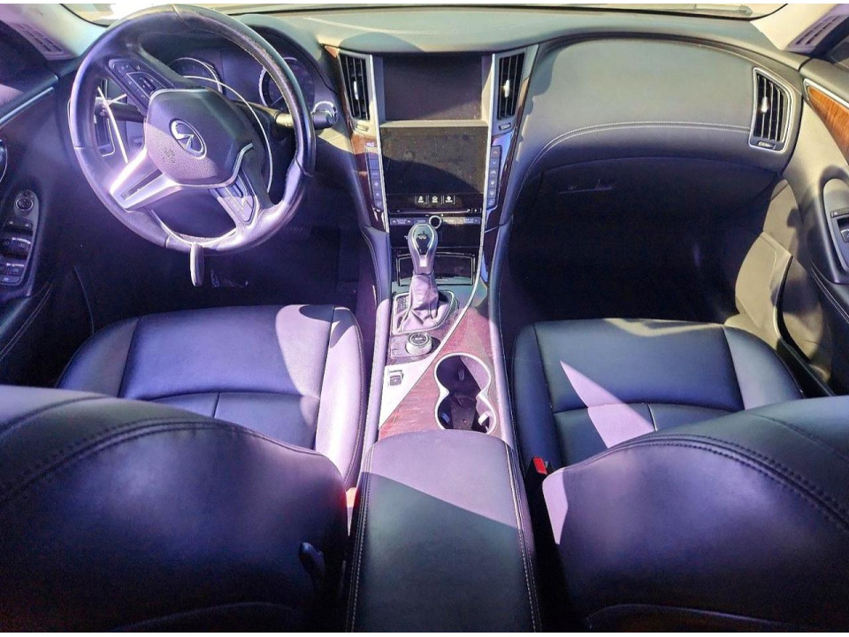 Infiniti Q50 3.0T LUXE 2019 — Copart