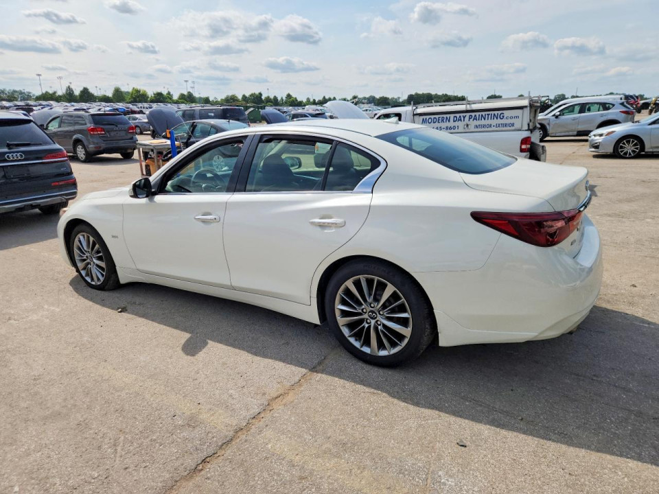 Infiniti Q50 3.0T LUXE 2018 — Copart