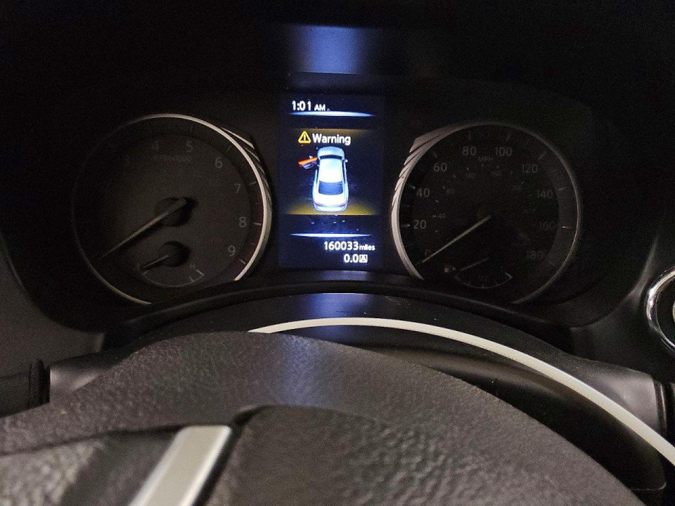 Infiniti Q50 3.0T LUXE 2018 — Copart