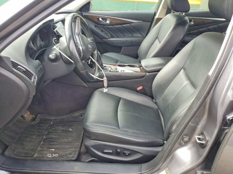 Infiniti Q50 3.0T LUXE 2018 — Copart