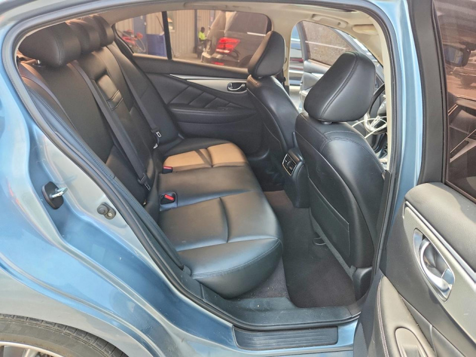 Infiniti Q50 3.0T LUXE 2020 — Copart