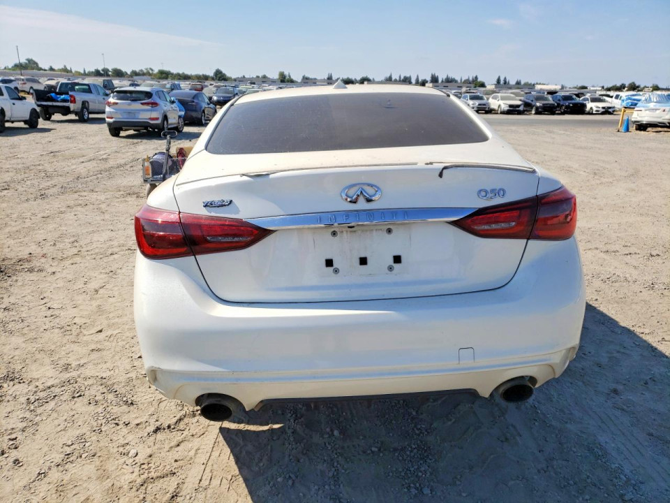 Infiniti Q50 3.0T LUXE 2018 — Copart