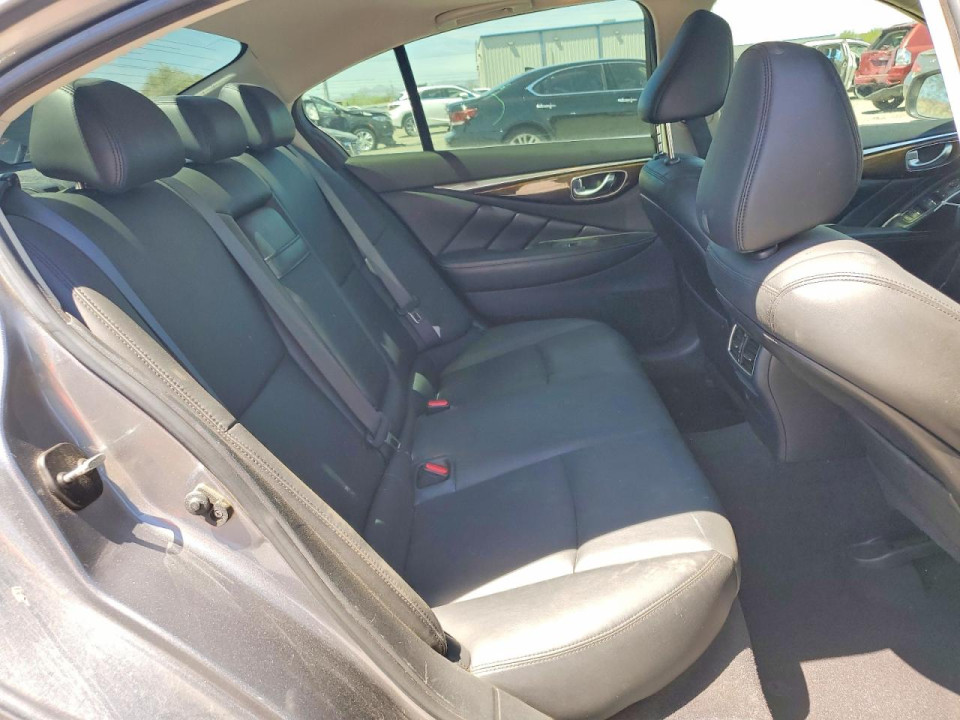 Infiniti Q50 3.0T LUXE 2018 — Copart