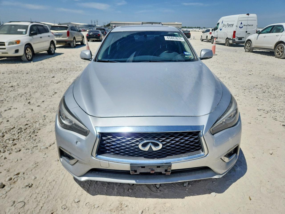 Infiniti Q50 3.0T LUXE 2018 — Copart
