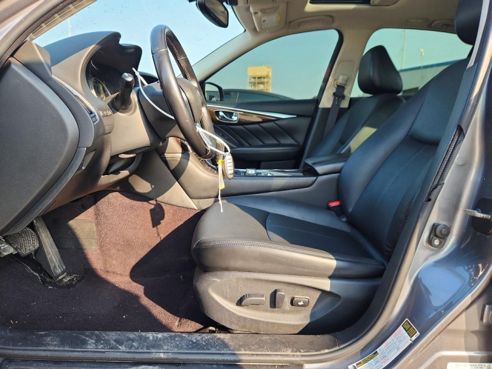 Infiniti Q50 3.0T LUXE 2018 — Copart