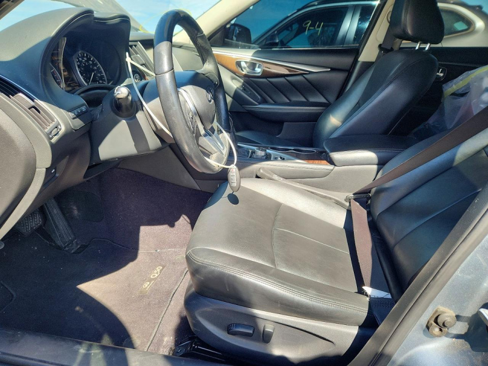 Infiniti Q50 3.0T LUXE 2018 — Copart