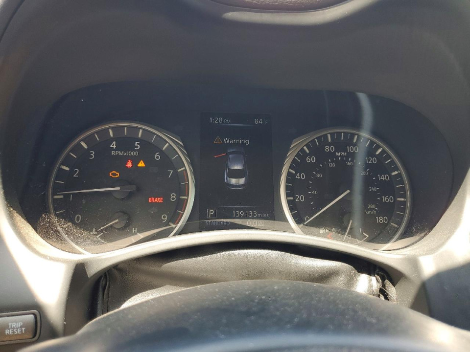Infiniti Q50 3.0T LUXE 2018 — Copart