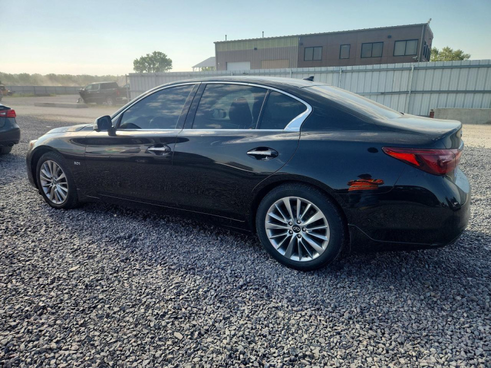 Infiniti Q50 3.0T LUXE 2019 — Copart