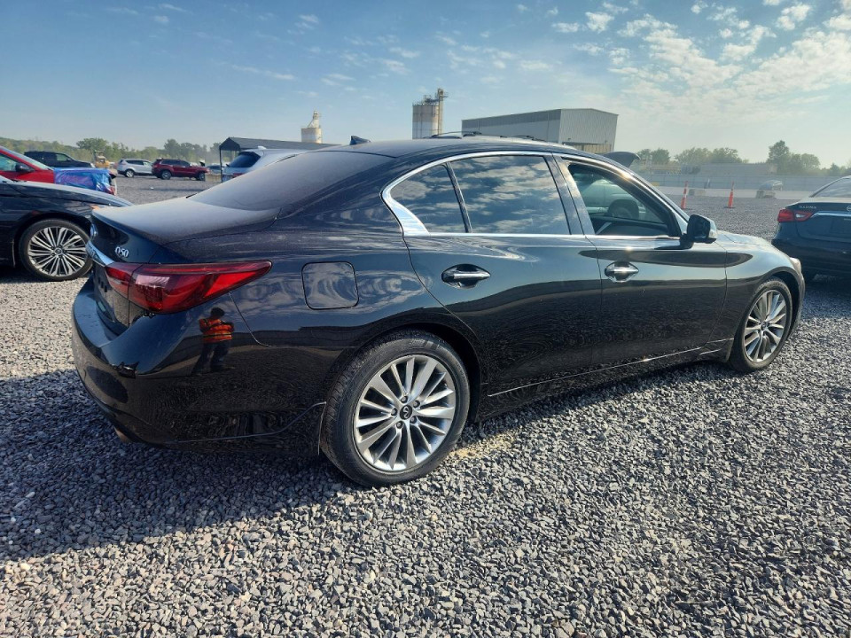Infiniti Q50 3.0T LUXE 2019 — Copart