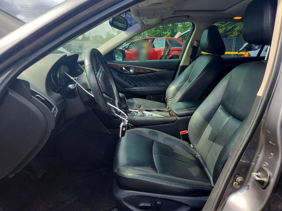 Infiniti Q50 3.0T LUXE 2018 — Copart