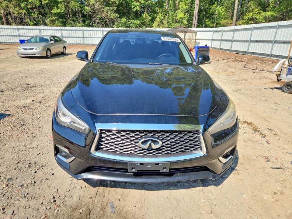 Infiniti Q50 3.0T LUXE 2018 — Copart