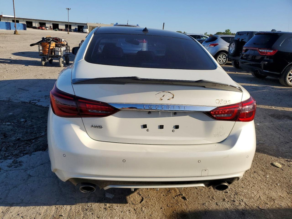 Infiniti Q50 3.0T LUXE 2018 — Copart