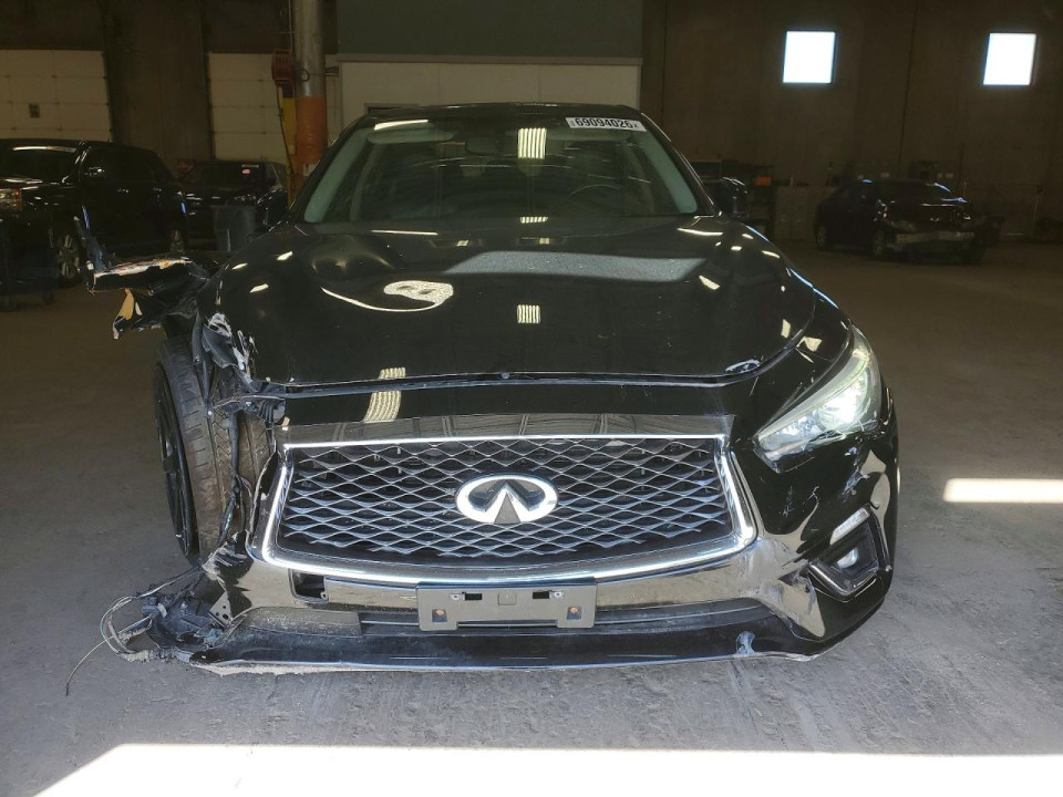 Infiniti Q50 3.0T LUXE 2019 — Copart