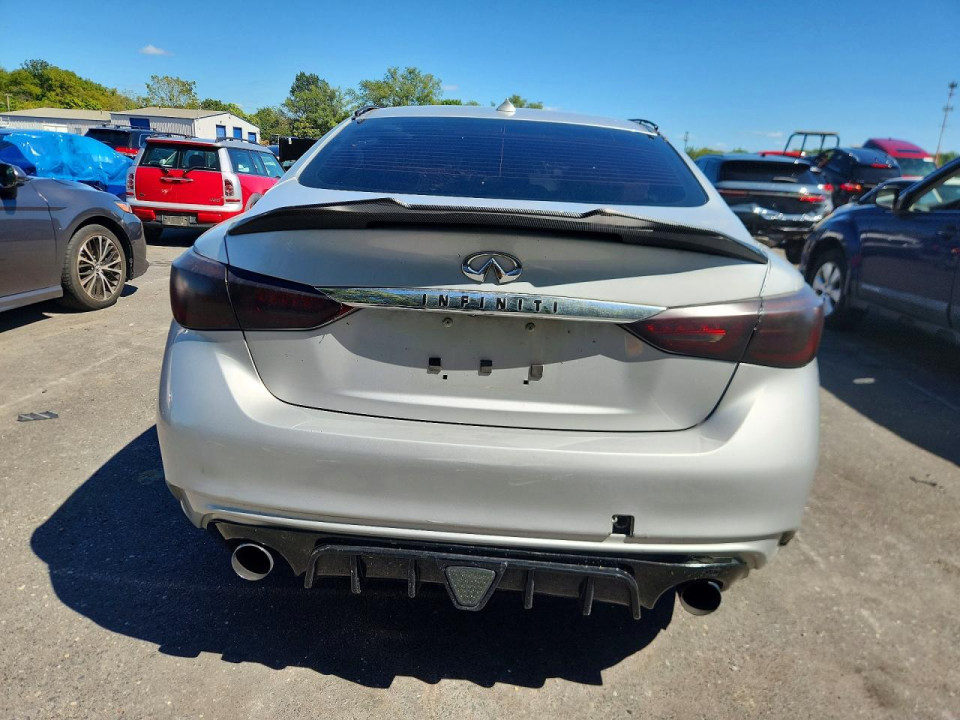 Infiniti Q50 3.0T LUXE 2018 — Copart