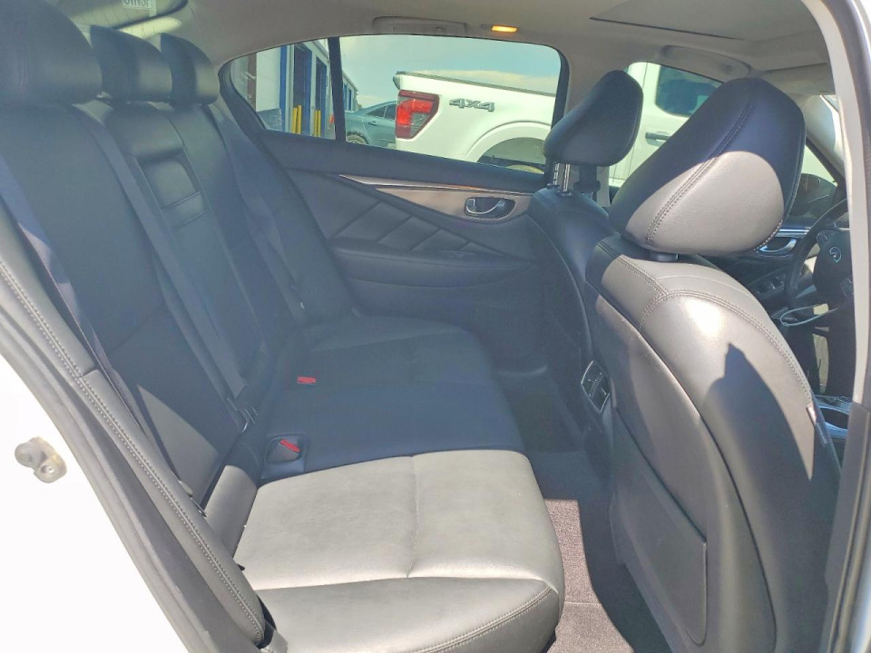 Infiniti Q50 3.0T PREMIUM 2017 — Copart