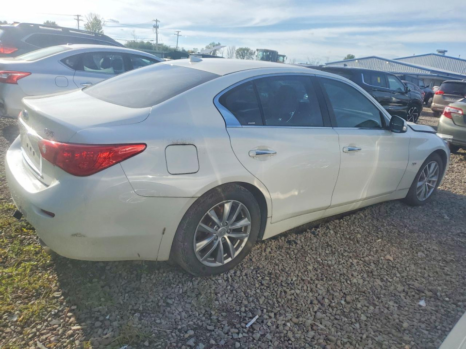 Infiniti Q50 3.0T PREMIUM 2017 — Copart